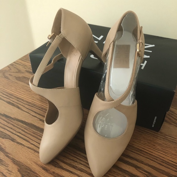 Naturalizer Shoes - Naturalizer Okira Taupe heels 8 1/2M